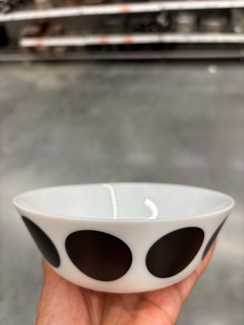 5 IKEA White Ceramic cereal soup food bowls with Black Dot Pattern new - Picture 3 of 12